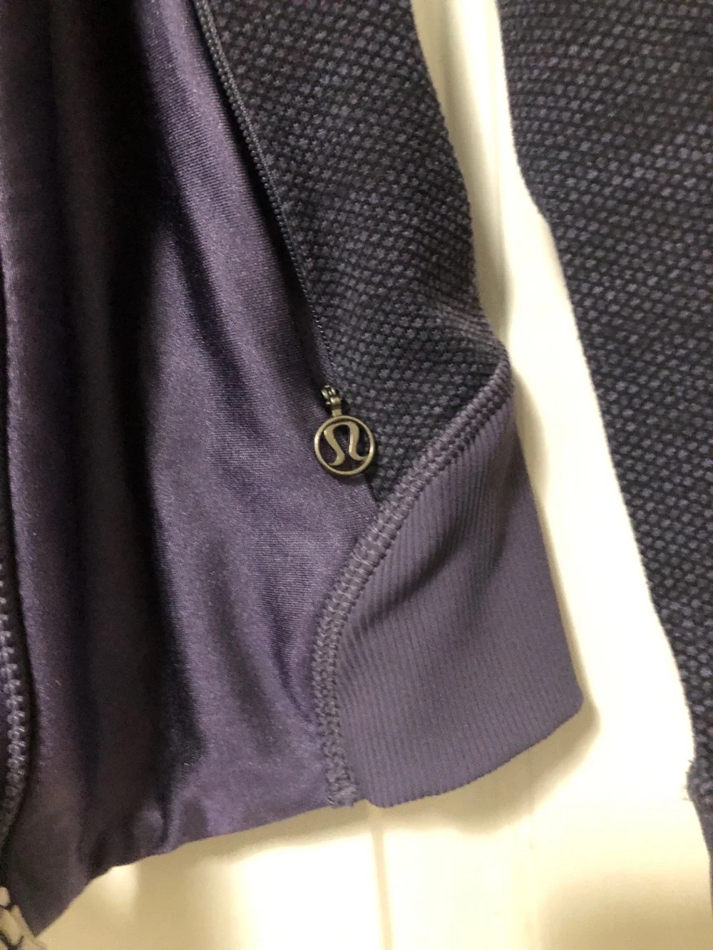 LULULEMON Emerge Renewed Jacket Nightfall - Women's S NWOT - Picture 6 of 9